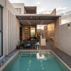 Casa en San Benito a steps away from the beach，位于San Benito的酒店