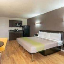 Studio 6-Fort Worth, TX - West Medical Center，位于White Settlement的酒店