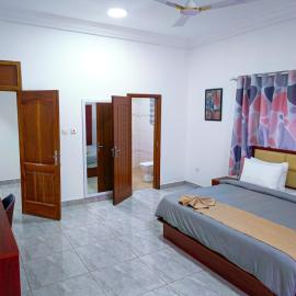 Phaneros Apartments，位于Trofwi的酒店