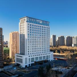 Atour Hotel Wefang High Tech Zone Management Committee East Jiankang Street，位于潍坊的酒店