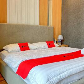 RedDoorz Premium at Hotel Riyadi Syariah，位于Gunungcupu的酒店