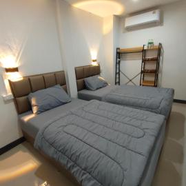 นครินทร์ เพลส - Nakarin PIace，位于Ban Nong Waeng的酒店