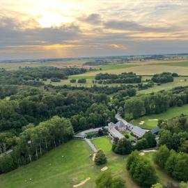 Golf & Hôtel de Falnuée，位于Mazy的酒店