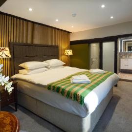 Whyte Harte Hotel,位于Bletchingley的酒店