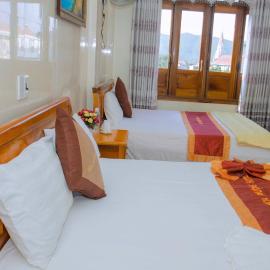 Hoa Phuong Hotel,位于Cừ Lạc的酒店
