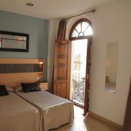 Hostal Plaza Ruiz，位于休达的酒店