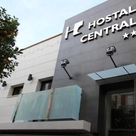 Hostal Central，位于休达的酒店