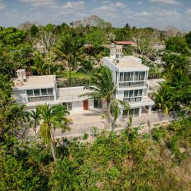 Luxury Lake Villa with Pool & Lagoon Views in Bacalar