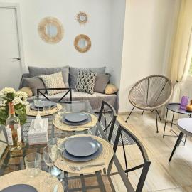 CRISTAL Beach Apart Calpe，位于艾法奇的酒店