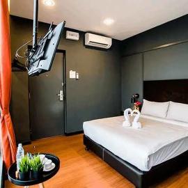 Jenjarom Boutique Hotel，位于万津的酒店