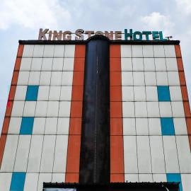 King Stone Hotel,位于Mencil的酒店