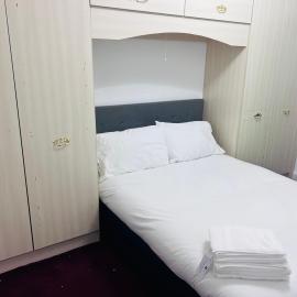 Blissful Room，位于拉德克利夫的酒店