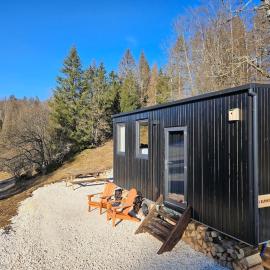 Tiny House dans les montagnes, JURA，位于Les Bouchoux的酒店