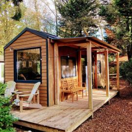 Sfeervol Tiny House in het Bos