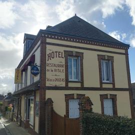Hôtel de la Risle，位于Ambenay的酒店
