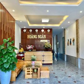 Hoàng Ngân Hotel Phú Yên，位于莲三的酒店