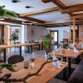 Hotel Landgasthof zum Kaffelstein，位于Kreuzwertheim的酒店