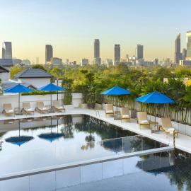 Centre Point Sukhumvit 10，位于曼谷的酒店