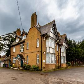 London Gatwick Inn,位于伦敦的酒店
