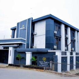 Hotel Padelia and Apartment Airport Road，位于拉各斯的酒店