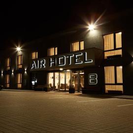Air Hotel，位于卡梅拉瓦的酒店