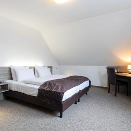 Cuxlandhotel Doppelzimmer 114,位于多鲁姆纽菲尔德的酒店