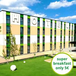 Green Deer Bavarian Hotel，位于兰根布鲁克的酒店