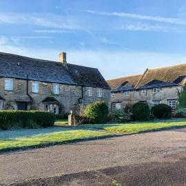 The Sibson Inn Hotel，位于沃特牛顿的酒店