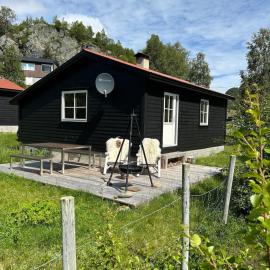 Cabin in Valldalen, Røldal，位于勒尔达尔的酒店
