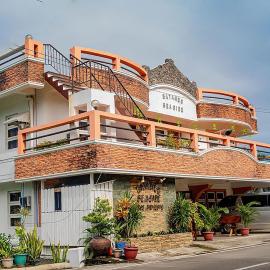 Batanes Seaside Lodge & Restaurant，位于巴斯科的酒店
