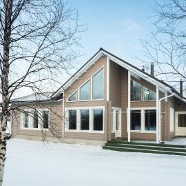 Villa Rosa by the River Teno，位于Nuorgam的酒店