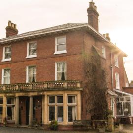 Aylestone Court，位于赫里福德的酒店