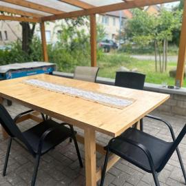 Haus mit Terrasse&Garten，位于Ilsede的酒店
