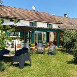 Les feuilles jaunes，位于Chantenay-Saint-Imbert的酒店