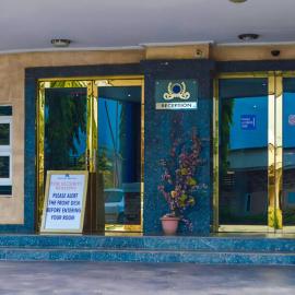Nafelis Hotel Enugu，位于阿奴古的酒店