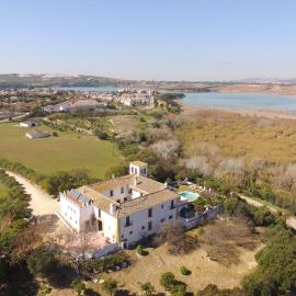 Hacienda El Santiscal，位于阿尔科斯-德拉弗龙特拉的酒店