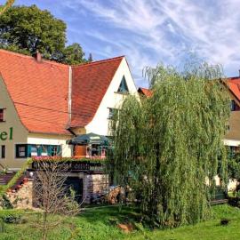 Hotel & Restaurant 5 Linden，位于Wickerode的酒店