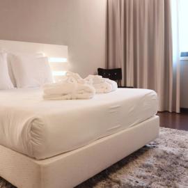 Hotel Lara，位于巴伦西亚的酒店