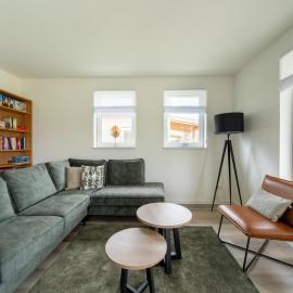 Holiday home in South Holland near Rotterdam，位于Simonshaven的酒店
