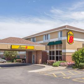 Super 8 by Wyndham Madison South，位于麦迪逊的酒店