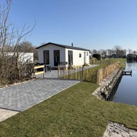 Chalet Lutafaro near beach Petten，位于佩滕的酒店