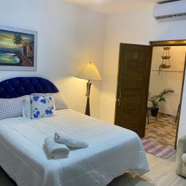 Only Room By Merengue House, 8 minutos airport，位于Monte Adentro的酒店