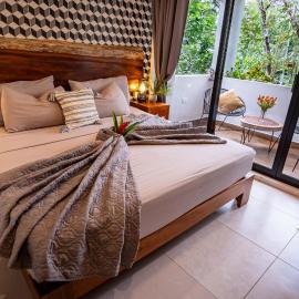 Aqua Viva, Pool, AC, Internet, Beach club，位于巴卡拉尔的酒店