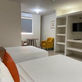 Nuve Express Corregidora,位于托雷翁的酒店