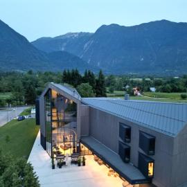 Hotel Soča，位于博维茨的酒店
