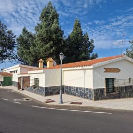 Hotel Rural Juncalillo，位于加尔达尔的酒店