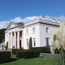 Best Western Lamphey Court Hotel and Spa，位于Lamphey的酒店