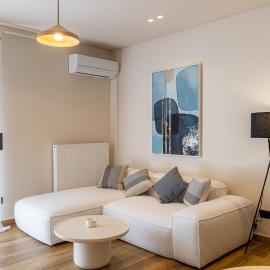 Mandarin One Bedroom Apartment Varkiza，位于瓦里的酒店