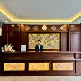 Luxury Hanoi Hotel，位于河内的酒店