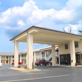American Inn - Paducah，位于帕迪尤卡的酒店
